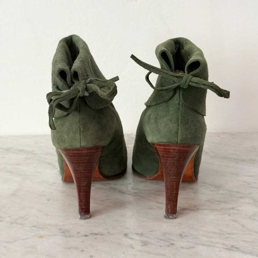 Christian Dior Vintage Ankle Boots Suede Fold Over Cuff 7.5 Olive Green Tie Back